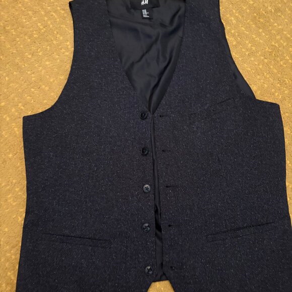 H&M suit vest - Picture 1 of 3